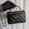 23K chain handle box cosmetic bag