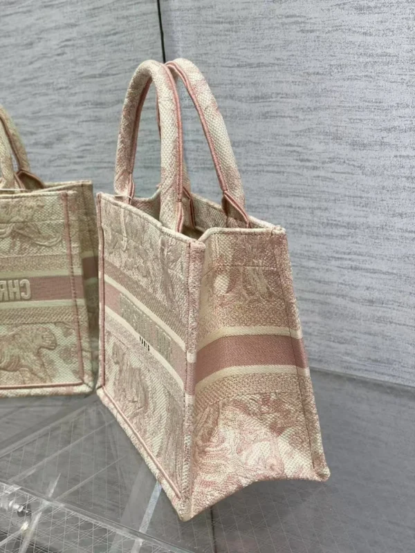 Dr small pink bag