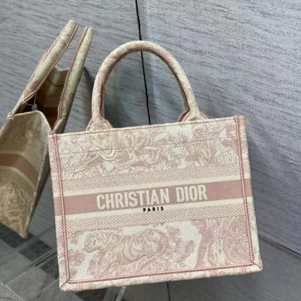Dr small pink bag