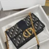 Exclusive 30 Montaigne Large Chain Bag