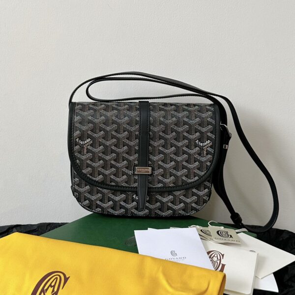 Goyard saddle messenger bag small