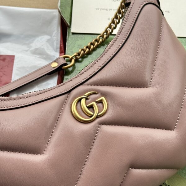 Gucci Marmont series small shoulder bag