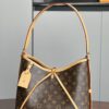 LV：M46203 Original leather CarryAll small handbag
