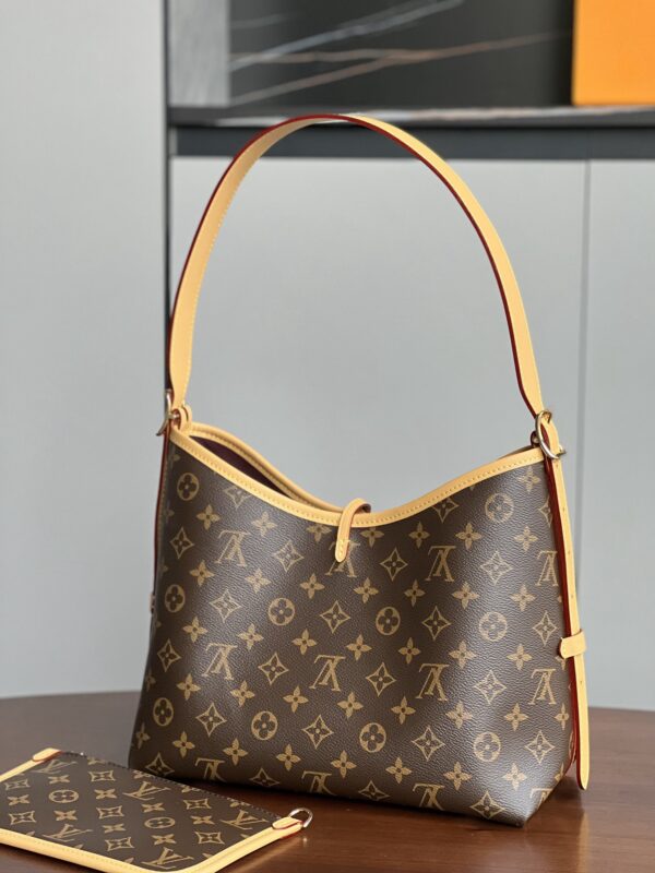 LV：M46203 Original leather CarryAll small handbag