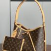 LV：M46203 Original leather CarryAll small handbag