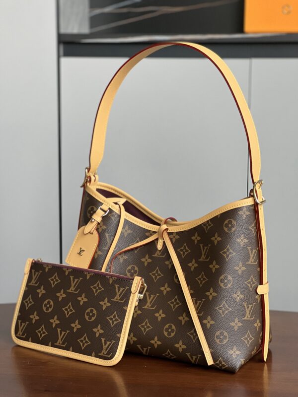 LV：M46203 Original leather CarryAll small handbag
