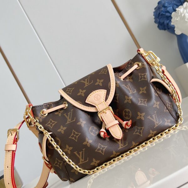 LV: M25085 P650 Odysée Handbag