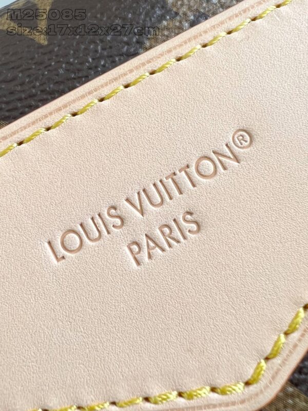 LV: M25085 P650 Odysée Handbag