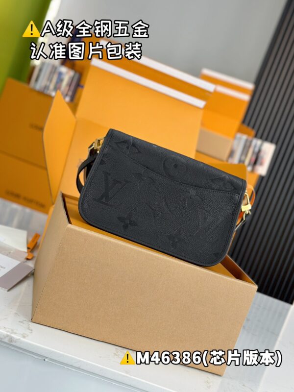 LV：DIANE handbag M46386