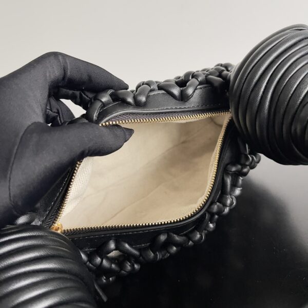 Bottega Veneta new product