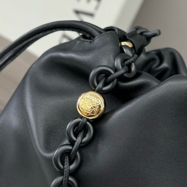 LO℮w℮ Large soft nappa leather Flamenco rse