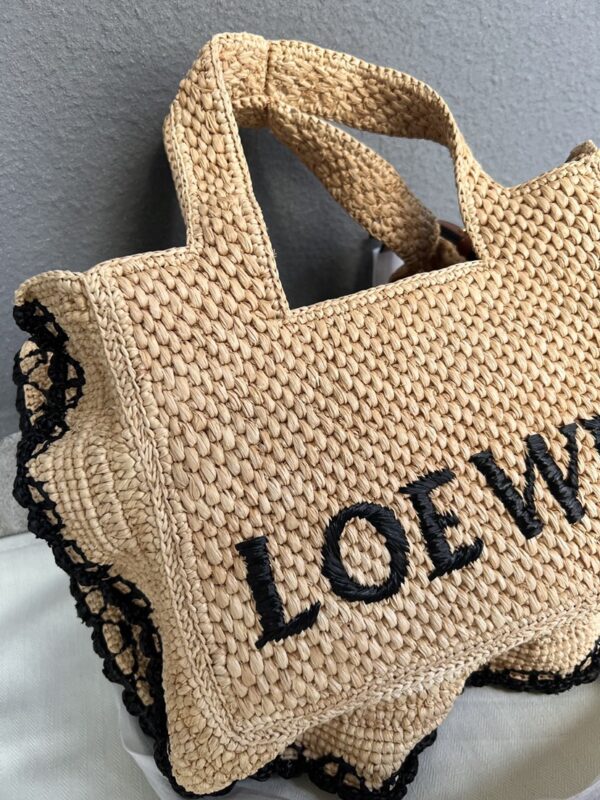 LO℮w℮🌟New🆕Small Raffia Font Tote Handbag