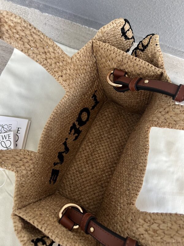 LO℮w℮🌟New🆕Small Raffia Font Tote Handbag