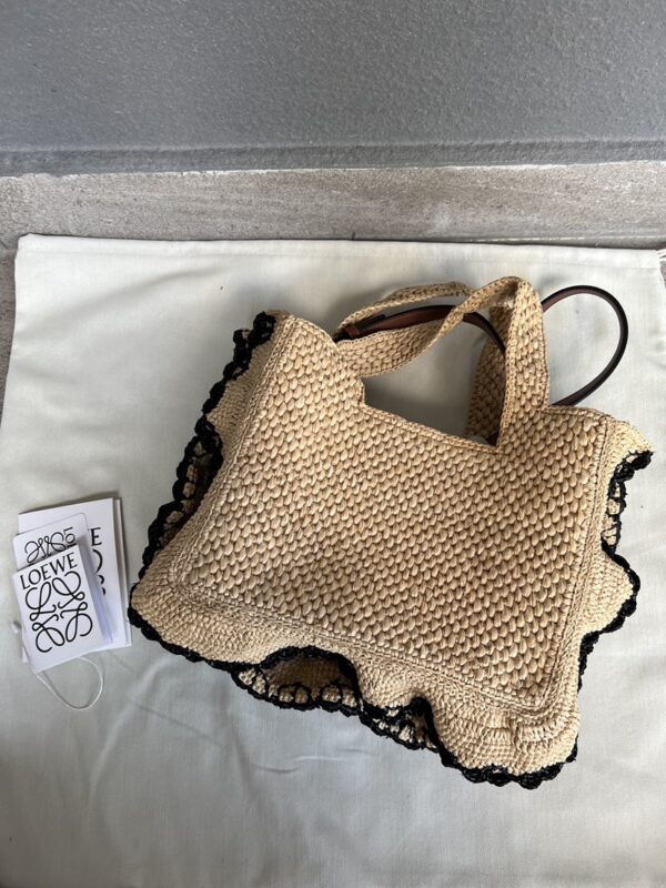 LO℮w℮🌟New🆕Small Raffia Font Tote Handbag