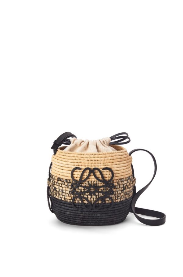L𝒐𝒆𝒘𝒆🔥Raffia fiber and cow leather honeycomb basket handbag🧺