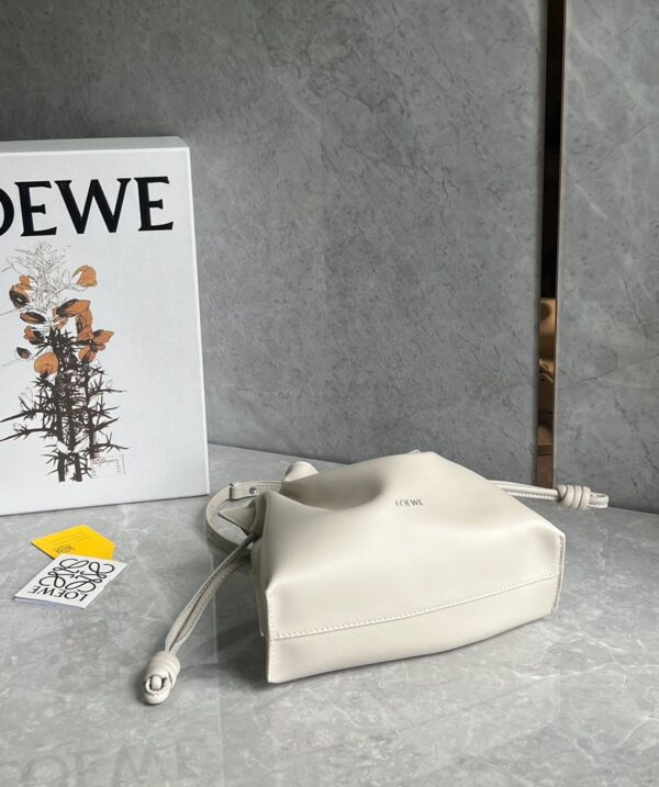 Loewe  Flamenco