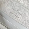 M24671 White Medium