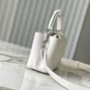 M24671 White Medium