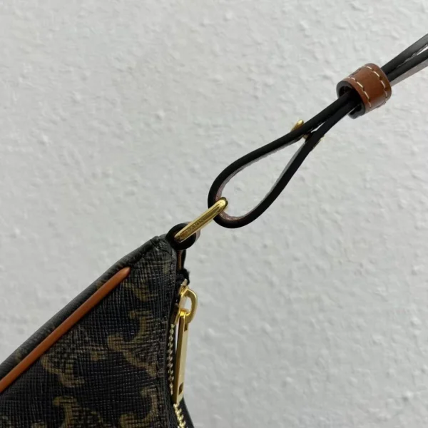 Underarm bag big logo old brown new product