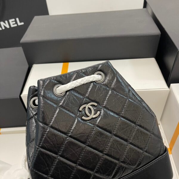 Chanel 𝑔𝑎𝑏𝑟𝑖𝑒𝑙𝑙𝑒 backpack classic wanderlust