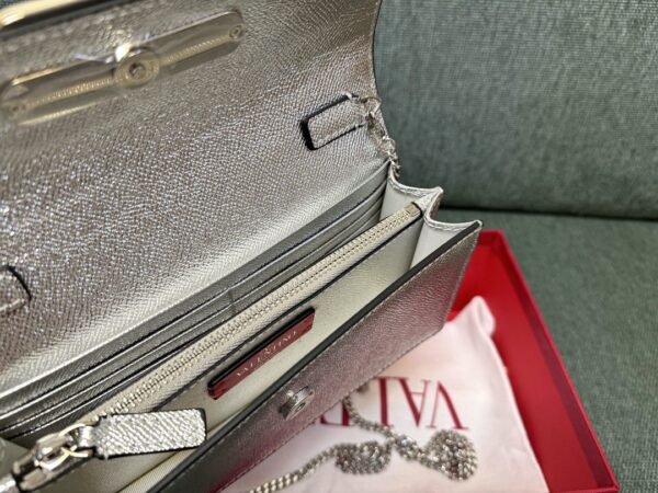 Valentino Garavani VLogoSignature grained calfskin clutch